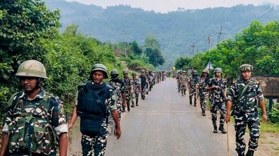 অরুণাচলপ্রদেশে প্রস্তাবিত সিয়াং আপার মাল্টিপারপাস প্রকল্প নিয়ে টানাপড়েন থামার নাম নেই। (PTI) অরুণাচলপ্রদেশে প্রস্তাবিত সিয়াং আপার মাল্টিপারপাস প্রকল্প নিয়ে টানাপড়েন থামার নাম নেই। (PTI)
