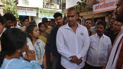 Pradeep Purnekar’s son Ram Purnekar (in white shirt) has alleged in a supplementary FIR that former mayor Meenakshi Shinde and her husband Rajendra Shinde were directly involved in his father’s murder. (Praful Gangurde/HT Photo)