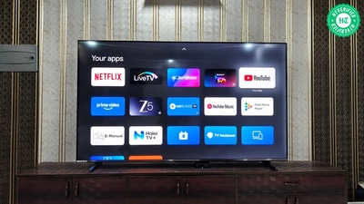 The Haier P7 Pro brings the cinema closer with an expansive screen, vivid colours, and sound that packs a punch. (Shubh Bhushan - Hindustan Times) The Haier P7 Pro brings the cinema closer with an expansive screen, vivid colours, and sound that packs a punch. (Shubh Bhushan - Hindustan Times)