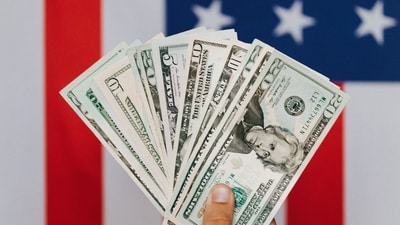EB-5 Green Card costs jump: What investors could lose by waiting and filing after November 30. (Pexel) EB-5 Green Card costs jump: What investors could lose by waiting and filing after November 30. (Pexel)