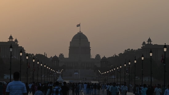 Gram it: Delhi's air quality has deteriorated and its upper range was recorded in the ‘moderate’ category on Monday, with the Air Quality Index (AQI) reaching 187. This is its highest level in nearly three months according to the Central Pollution Control Board’s (CPCB) 24-hour bulletin. Amid such rising pollution levels, here's a hazy view of the Rashtrapati Bhavan as witnessed on Sunday. (Photo: Sanjeev Verma/Hindustan Times)