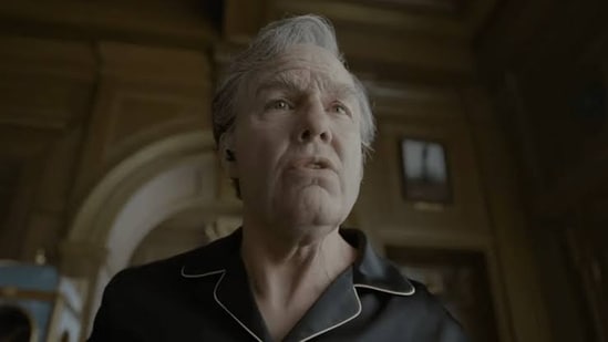 Tom Cruise plays an oil tycoon in Digger.