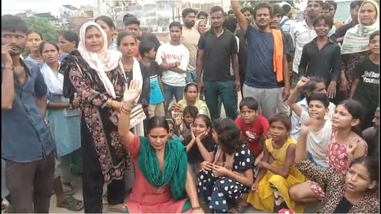 Faizullahganj residents protesting against the district administration on Monday (Sourced)