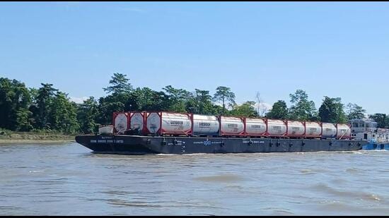 The vessel carrying methanol headed for Dhaka in Bangladesh. (Arranged)