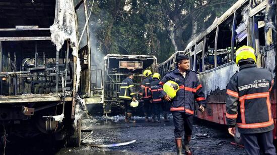 Though the reasons and chain of events leading to the incident are under probe, sources in the BEST said that the fire may have been sparked by a half-burnt cigarette butt (Raju Shinde/HT Photo)