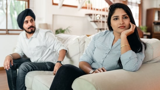 Toxic positivity can lead to a person bottling up their true feelings in a relationship. 