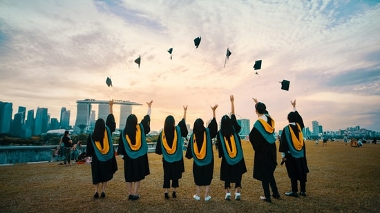What will the ideal graduate look like in 2031? Skills, AI and future of education