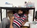The man who said he left his <span class='webrupee'>₹</span>25 LPA corporate job for an e-commerce business. (Instagram/kamal.t0lani)