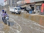 The civic body has said that accumulated cow dung at the complex will be cleared within three days. (HT File)