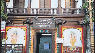 Man held for stealing ₹50,000 from Kasba Ganpati temple donation boxes Man held for stealing ₹50,000 from Kasba Ganpati temple donation boxes