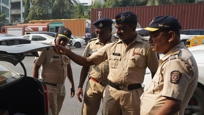 Officials suspect that many vehicles were registered outside Maharashtra to avail of lower motor vehicle taxes. (Praful Gangurde/ HT Photo)