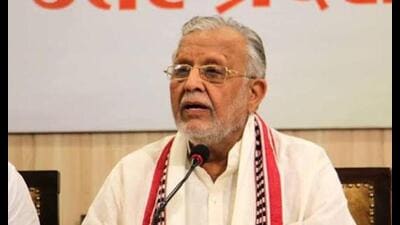Finance minister Suresh Khanna said the collections of  ₹6,771.01 crore from the transport were 102% of the target. (HT file)