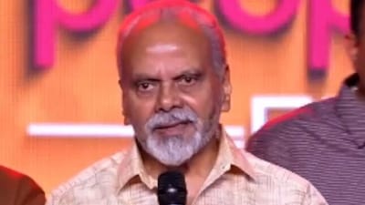 మా కమెడియన్స్ అందరూ పైకి వెళ్లిపోయారు.. మంచి క్యారెక్టర్లు రాక షార్ట్ ఫిల్మ్స్: ఎల్బీ శ్రీరాం ఎమోషనల్ స్పీచ్ (x) మా కమెడియన్స్ అందరూ పైకి వెళ్లిపోయారు.. మంచి క్యారెక్టర్లు రాక షార్ట్ ఫిల్మ్స్: ఎల్బీ శ్రీరాం ఎమోషనల్ స్పీచ్ (x)
