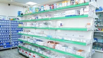 Under the new system, hospital pharmacies will have to display price lists showing the actual purchase and sale rates of medicines. (For representation) Under the new system, hospital pharmacies will have to display price lists showing the actual purchase and sale rates of medicines. (For representation)