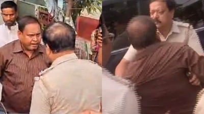 আজুপ নেতা তথা নওদার বিধায়ক হুমায়ুন কবীরকে দলীয় কার্যালয় থেকে পুলিশের গাড়িতে তুলে থানায় নিয়ে যাওয়া হল।