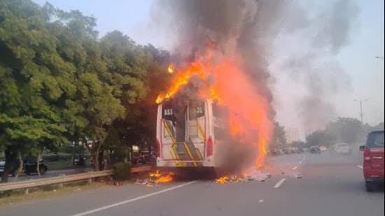 A preliminary investigation suggested that a short circuit in the engine may have triggered the fire. The driver and conductor were detained for investigation, police and fire officials said. (HT Photo)