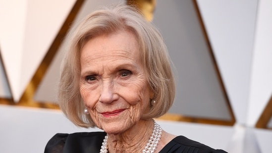 Eva Marie Saint arrives at the Oscars on March 4, 2018, at the Dolby Theatre in Los Angeles.