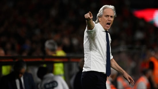 Rio Ferdinand backs Ronaldo, demands Jorge Jesus apologise over Portugal fallout.