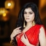 ভিড়ে মিশে যাওয়ার সহজ ট্রিক শেখালেন মধুমিতা