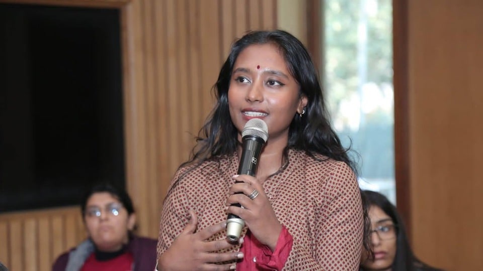 দীপ্সিতা ধর। (ফাইল ছবি, সৌজন্যে ফেসবুক Dipsita Joyi)