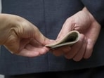 A VB spokesperson said the SDE was arrested while allegedly accepting the first instalment of  <span class='webrupee'>₹</span>30,000 out of the total bribe demand of  <span class='webrupee'>₹</span>1.25 lakh.