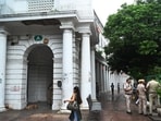 The inner circle of Connaught Place could be the starting point for a clean-air or low emission zone (LEZ), with vehicles being kept out of the area and the space be redesigned to encourage walking and public movement