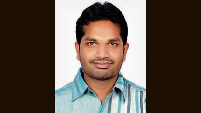 Police said he suffered seven stab wounds and died at the spot. (HT) Police said he suffered seven stab wounds and died at the spot. (HT)