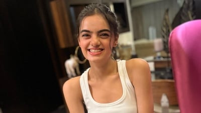 Ruhaanika Dhawan reveals how lockdown weight gain left her conscious about her body. Ruhaanika Dhawan reveals how lockdown weight gain left her conscious about her body.