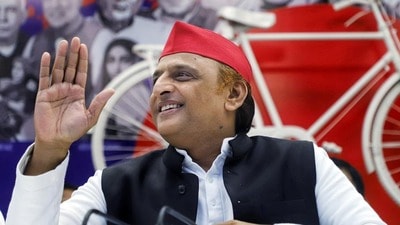 রাজ্যসভায় তৃতীয় প্রার্থী না দেওয়ার নেপথ্যে অখিলেশ যাদবের মাস্টারস্ট্রোক! (HT_PRINT) রাজ্যসভায় তৃতীয় প্রার্থী না দেওয়ার নেপথ্যে অখিলেশ যাদবের মাস্টারস্ট্রোক! (HT_PRINT)