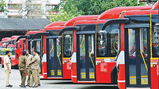 Mumbai, India - Oct. 28, 2025: CM Devendra Fadnavis launched 157 BEST bus at Colaba Bus depo, in Mumbai, India, on Tuesday, October 28, 2025. (Photo by Anshuman Poyrekar/Hindustan Times) (Anshuman Poyrekar/HT Photo)