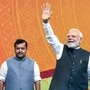 মোদী মুখে শোনা গেল, ‘‘ঘর মে ঘুসকে মারা’’।