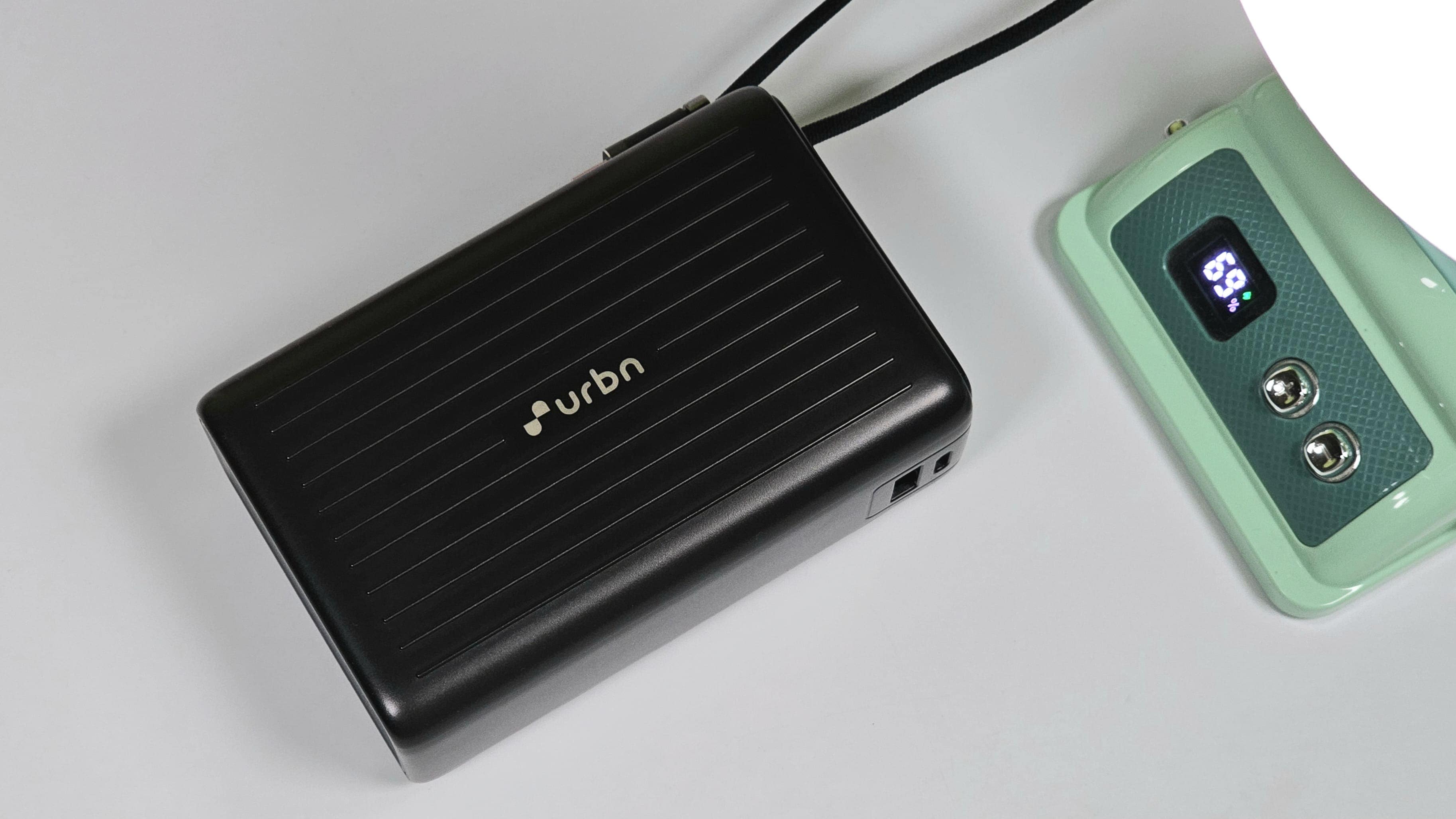 URBN 25000mAh Mega Stack review (Amit Rahi - HT) URBN 25000mAh Mega Stack review (Amit Rahi - HT)