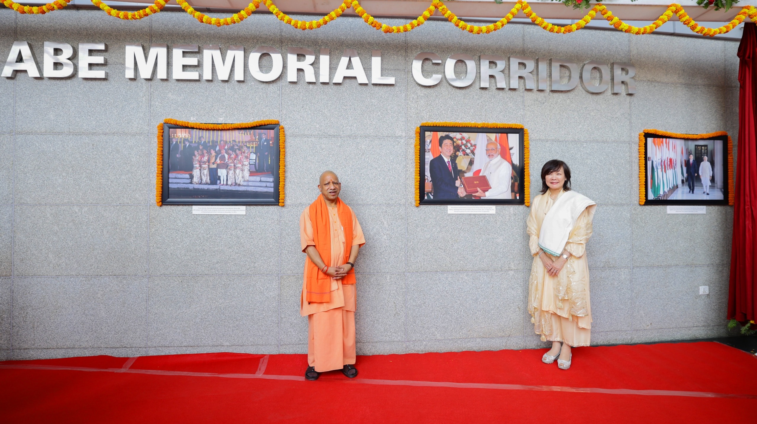 Uttar Pradesh Chief Minister Yogi Adityanath with Akie Abe, the wife of the late Former Japanese Prime Minister Shinzo Abe. (HT) Uttar Pradesh Chief Minister Yogi Adityanath with Akie Abe, the wife of the late Former Japanese Prime Minister Shinzo Abe. (HT)