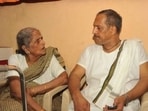 Nana Patekar lived in a modest 1 BHK despite crores in wealth: He bought the Mumbai flat for  <span class='webrupee'>₹</span>1.1 lakh.