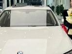 Restaurant owner gifts BMWs to top-performing employees.