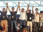 బెంగళూరు నిరసనలో ధ్రువ్ రాఠీ: ‘ప్రభుత్వాన్ని మార్చడానికి రాలేదు’(PTI)