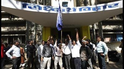 Mumbai, India - Feb. 9, 2015 - Hostel residence protest against the evacuation outside the Siddharth Vihar. As BMC Officers evacuated hostel of Dr. Babasaheb Ambedkar college also known as Siddharth Vihar, in Wadala, because buildings is in dilapidated condition in Mumbai, India, on Monday, February 9, 2015. (Photo by Anshuman Poyrekar/ {c redit}) (Hindustan Times)