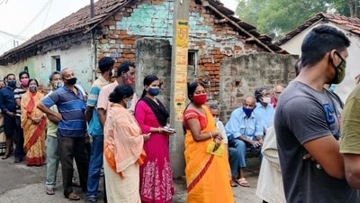 Voters stand in long queues on polling day in West Bengal. (File Photo / Representational Image) Voters stand in long queues on polling day in West Bengal. (File Photo / Representational Image)