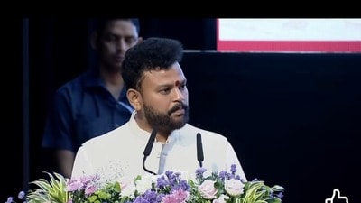 కేంద్రమంత్రి రామ్మోహన్ నాయుడు కేంద్రమంత్రి రామ్మోహన్ నాయుడు