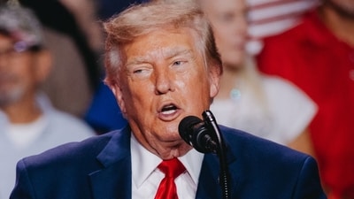 A White House official said Trump has all options available at any time amid war with Iran. (File Photo/Bloomberg)