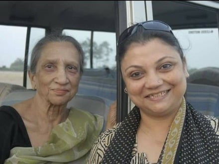  শাশুড়ির মৃত্যুবার্ষিকীতে আবেগঘন পোস্ট মিঠুর