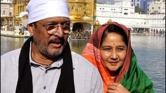 he family of veteran actor Nana Patekar, including his wife Neelakanti Patekar and son Malhar Patekar, arrived at the Goa Medical College and Hospital on Thursday