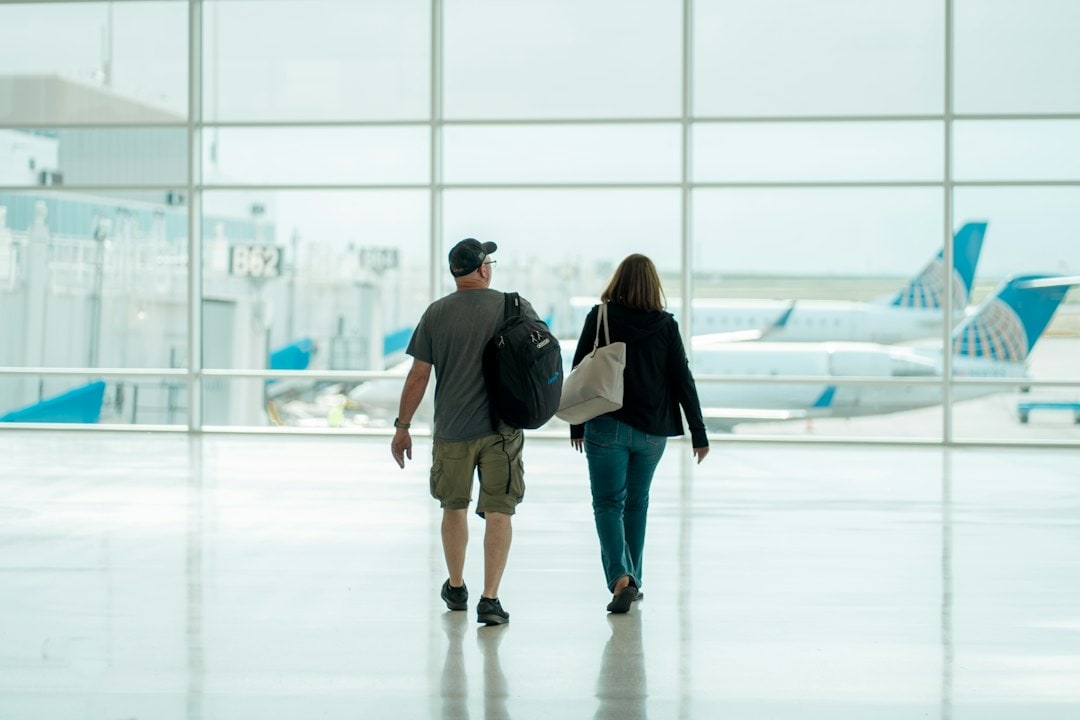 Adjusting sleep and meal timings before departure can help reduce jet lag. (Unsplash) Adjusting sleep and meal timings before departure can help reduce jet lag. (Unsplash)