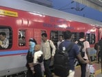 విశాఖ - పార్వతీపురం ప్రయాణికులకు అలర్ట్