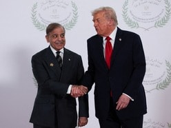 ভারতীয় বংশোদ্ভূতর নোবেল শান্তি জয়, ট্রাম্পকে সান্ত্বনা দিতে তৎপর পাক PM শেহবাজ!