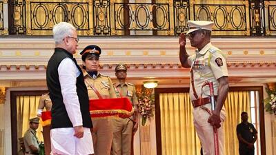 103 police officers receive President’s medals after 3-year wait