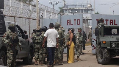 Members of the Mexican Army stand guard outside El Castillo prison following reports of a riot at the facility in Mazatlan, Mexico, on October 8. (AFP) Members of the Mexican Army stand guard outside El Castillo prison following reports of a riot at the facility in Mazatlan, Mexico, on October 8. (AFP)