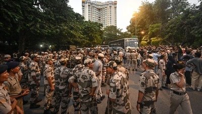 File photo of protesters demanding the resignation of Chief Election Commissioner Gyanesh Kumar amid heavy police deployment at Jantar Mantar last week. (Sanchit Khanna/HT Photos) File photo of protesters demanding the resignation of Chief Election Commissioner Gyanesh Kumar amid heavy police deployment at Jantar Mantar last week. (Sanchit Khanna/HT Photos)