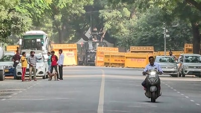 Security tightened, barricades put up at Jantar Mantar, Tolstoy Marg and Janpath areas, in view of a call for protest by the CJP on October 10, in New Delhi on Friday (ANI video grab) Security tightened, barricades put up at Jantar Mantar, Tolstoy Marg and Janpath areas, in view of a call for protest by the CJP on October 10, in New Delhi on Friday (ANI video grab)