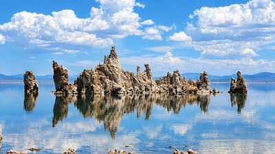 The California lake that 1994 rules are still trying to bring back. (Wikimedia Commons) The California lake that 1994 rules are still trying to bring back. (Wikimedia Commons)